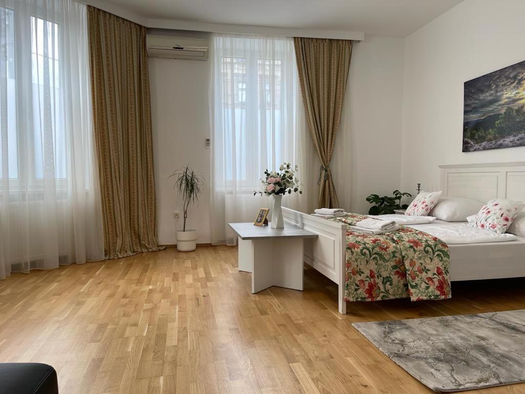 Apartment 1 Wien